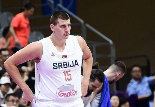 制造身位 制造身位