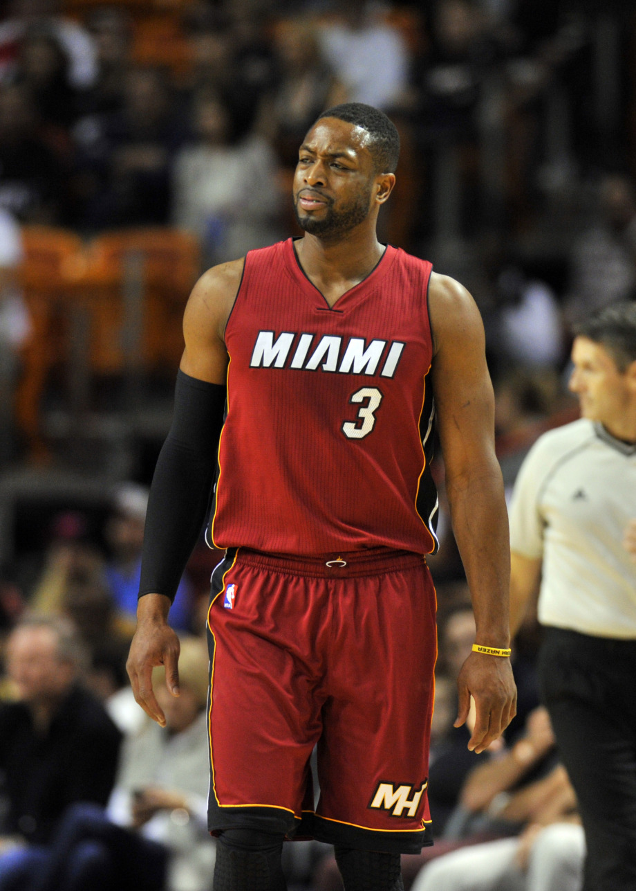 成禁区切入 成禁区切入